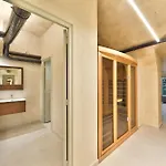 Urban Flat 108 - Classic Parisian 4 Bdr Flat