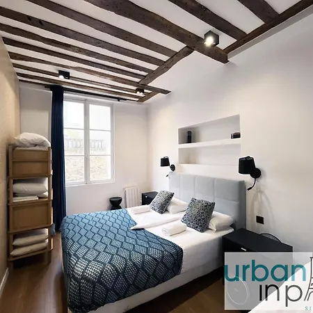Urban Flat 108 - Classic Parisian 4 Bdr Flat Parigi