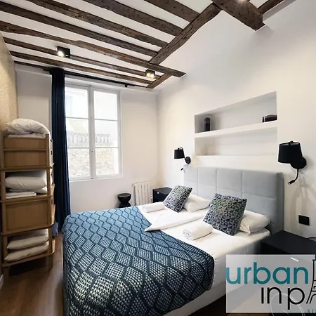 Urban Flat 108 - Classic Parisian 4 Bdr Flat Appartamento