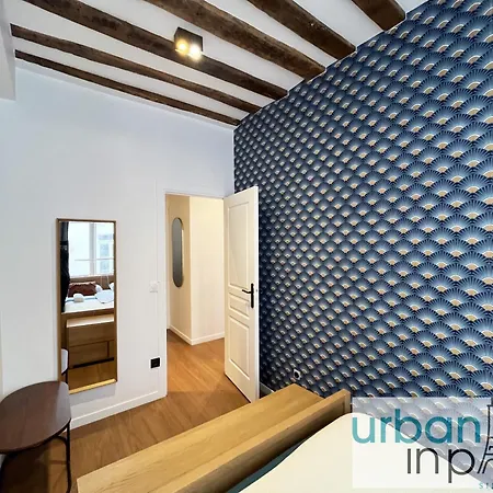 Urban Flat 108 - Classic Parisian 4 Bdr Flat Appartamento